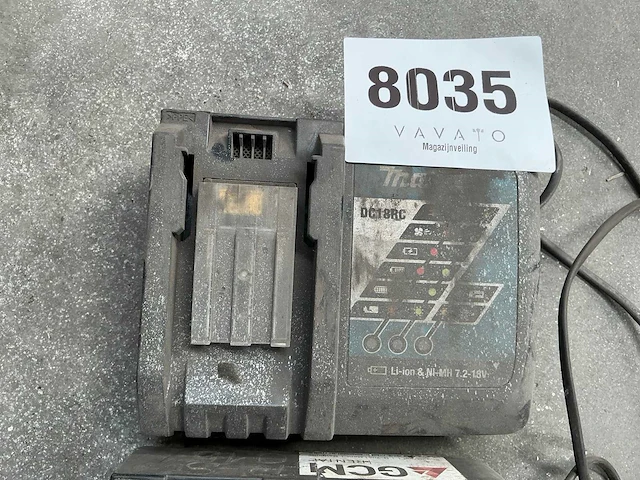 Makita dc18rc acculader (2x) - afbeelding 3 van  4