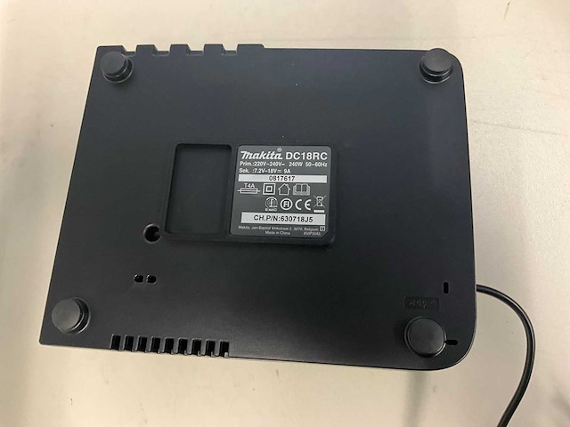 Makita dc18rc batterijladers (5x) - afbeelding 3 van  4