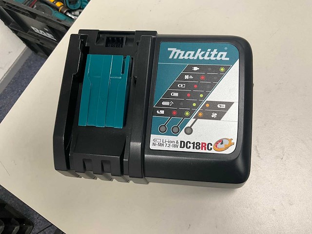 Makita dc18rc batterijladers (5x) - afbeelding 1 van  2
