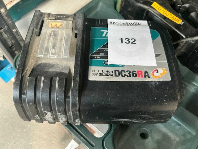 Makita dc18rc / dc36ra diverse accu laders (5x) - afbeelding 2 van  2