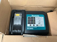 Makita dc36ra batterijlader (2x) - afbeelding 1 van  4
