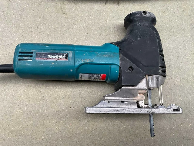 Makita decoupeerzaag (2x) en knabbelaar - afbeelding 3 van  7