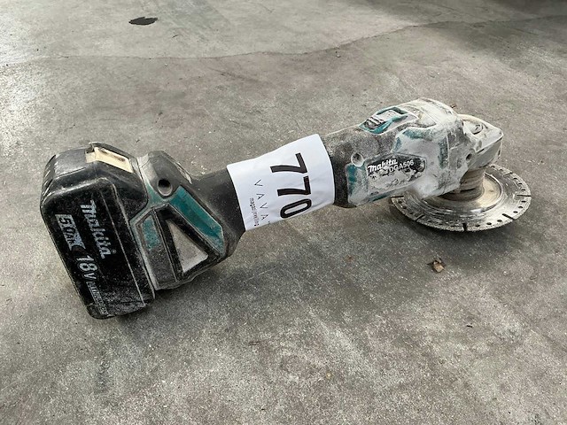 Makita dga506 haakse slijpmachine - afbeelding 2 van  4