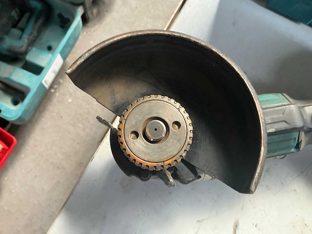 Makita dga508 haakse slijpmachine - afbeelding 3 van  7