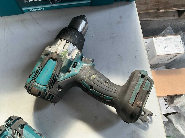 Makita dhp482 schroefboormachine (3x) - afbeelding 2 van  13