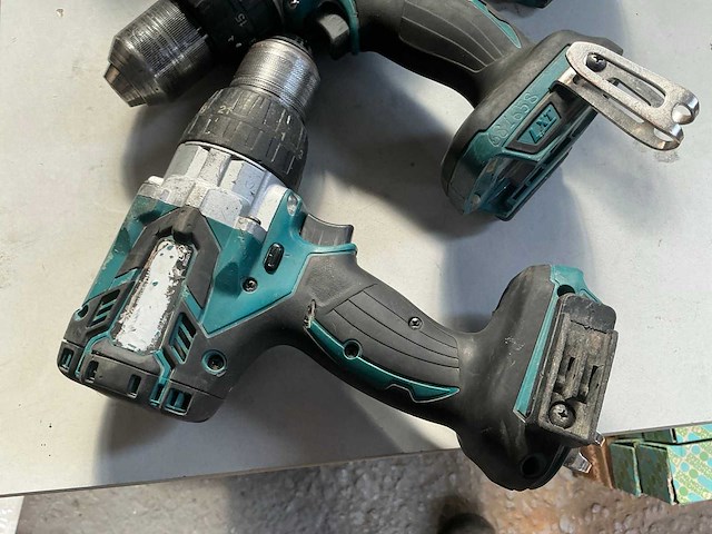 Makita dhp482 schroefboormachine (3x) - afbeelding 8 van  13