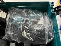 Makita dhp484 accuklopboormachine met lader en 4 accu’s - afbeelding 3 van  9