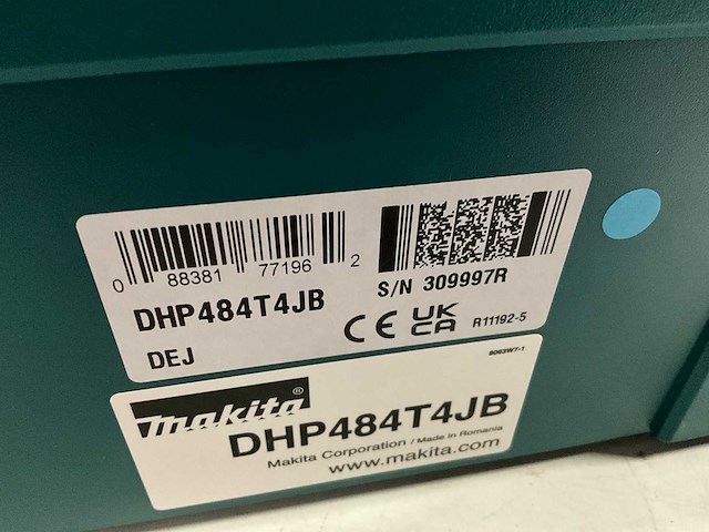 Makita dhp484 accuklopboormachine met lader en 4 accu’s - afbeelding 8 van  9