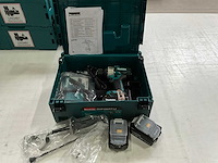 Makita dhp486rt3j klop- en boorschroefmachine met lader en 3 accu’s