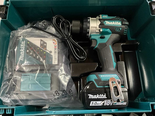 Makita dhp486rt3j klop- en boorschroefmachine met lader en 3 accu’s - afbeelding 2 van  9