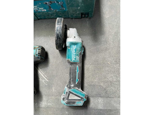 Makita diverse accu gereedschap (2x) - afbeelding 3 van  5