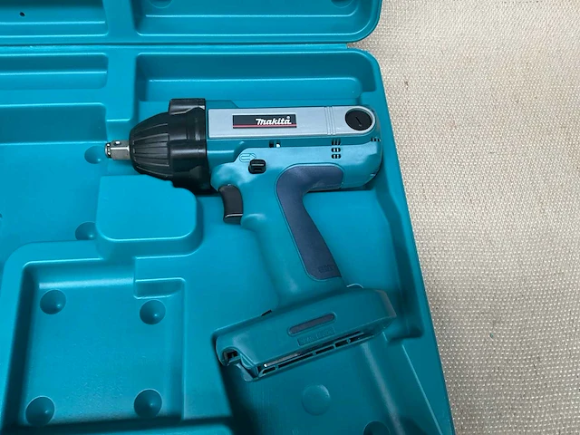 Makita diverse accu gereedschappen (2x) - afbeelding 2 van  3
