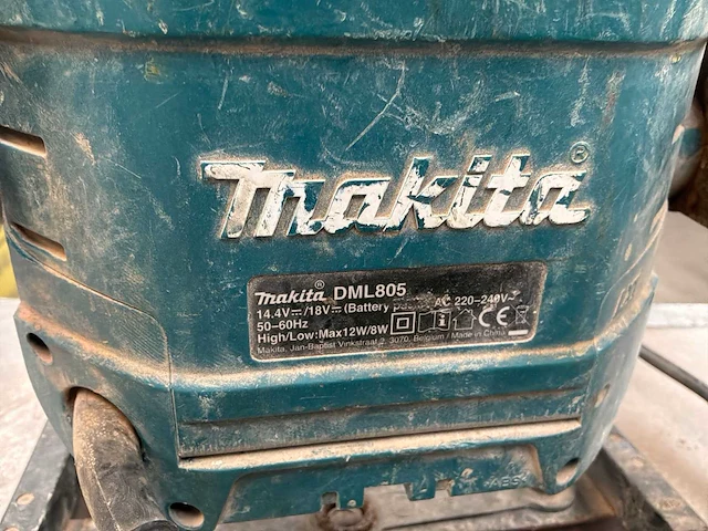 Makita dml805 bouwlamp - afbeelding 3 van  3