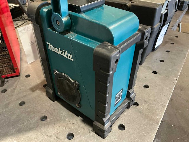 Makita dmr100 werfradio - afbeelding 4 van  7