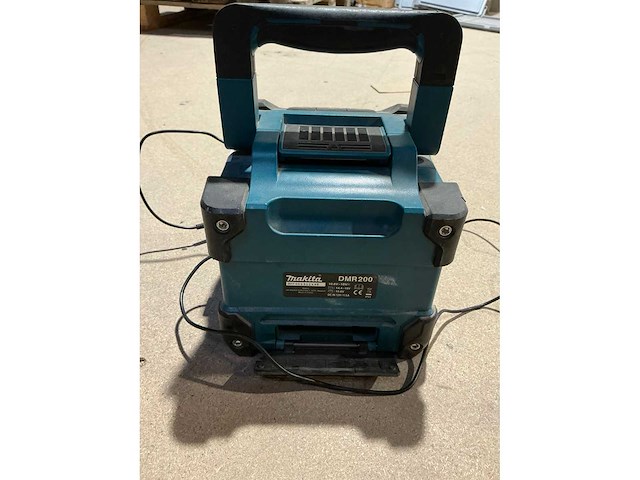 Makita dmr200 dab werfrradio - afbeelding 2 van  3