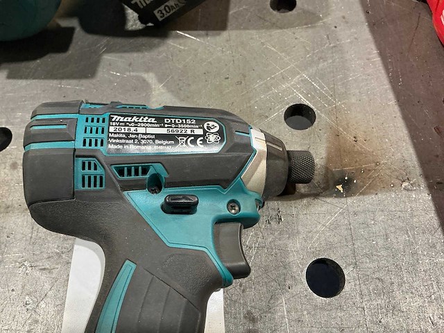 Makita dtd152 slagschroevendraaier - afbeelding 4 van  4