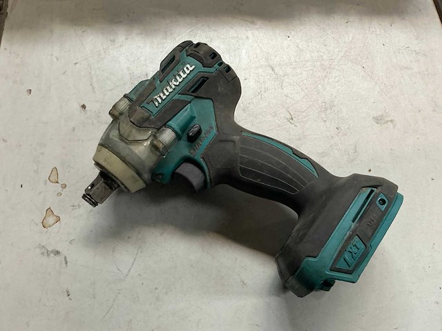 Makita dtw284 slagmoersleutel - afbeelding 2 van  7
