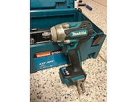 Makita dtw300 accu slagmoersleutel - afbeelding 2 van  4