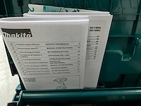 Makita dtw300rtj accu slagmoersleutel met lader en 2 accu’s - afbeelding 2 van  8