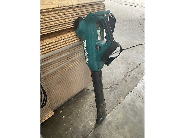 Makita dub362 accu bladblazer - afbeelding 1 van  6