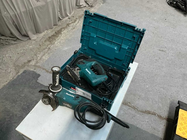 Makita elektrisch gereedschap (2x) - afbeelding 1 van  7