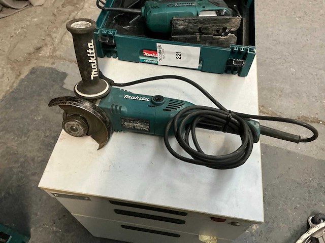 Makita elektrisch gereedschap (2x) - afbeelding 5 van  7