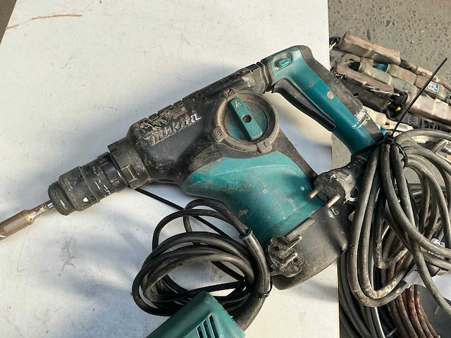 Makita elektrisch gereedschap (2x) - afbeelding 2 van  7