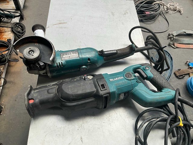 Makita elektrisch gereedschap (2x) - afbeelding 1 van  8