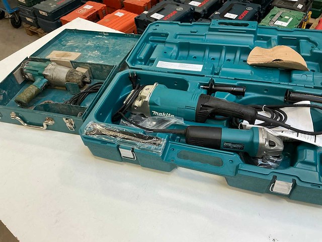 Makita elektrische gereedschappen (3x) - afbeelding 1 van  10