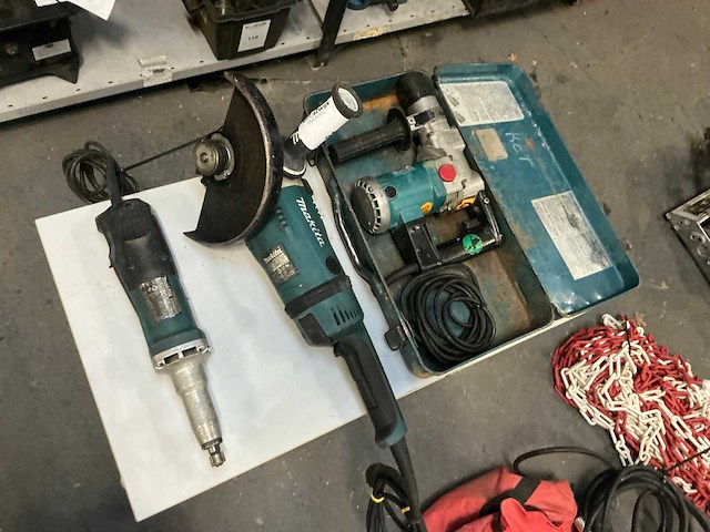 Makita elektrische gereedschappen (3x) - afbeelding 1 van  8