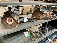 Makita en bosch haakse slijpmachine - afbeelding 1 van  6