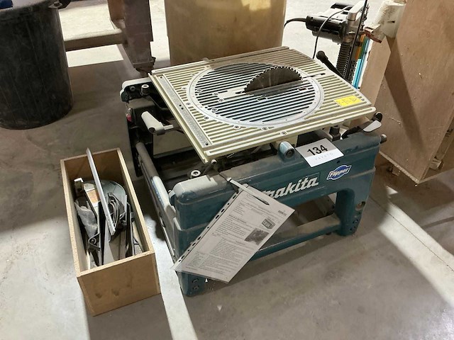 Makita flipper afkortzaag - afbeelding 1 van  4