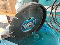 Makita ga 9060 haakse slijpmachine - afbeelding 2 van  6