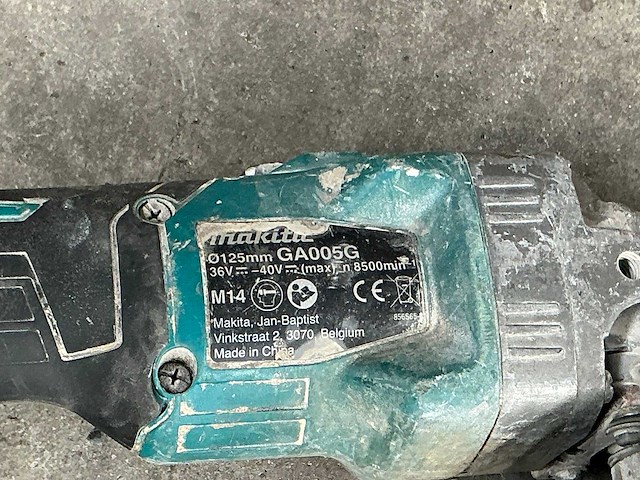 Makita ga005g haakse slijpmachine - afbeelding 3 van  4
