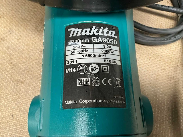 Makita ga5020 haakse slijpmachine - afbeelding 6 van  6