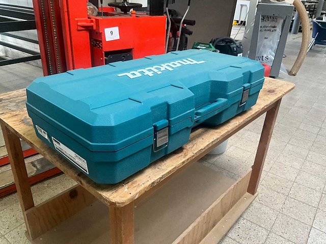 Makita ga9020 en 9558hnrg haakse slijpschijvenset - afbeelding 4 van  12