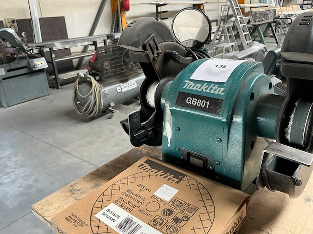 Makita gb801 werkbankslijpmachine - afbeelding 2 van  8