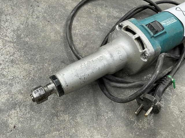 Makita gd0800c rechte slijpmachine - afbeelding 3 van  5