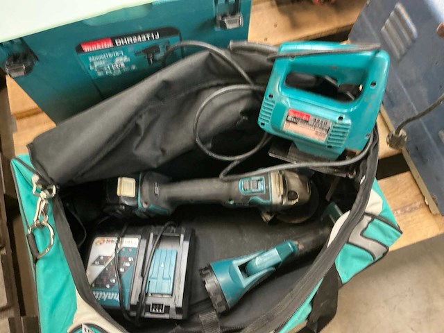 Makita gereedschappen (3x) - afbeelding 1 van  5