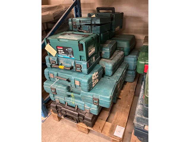 Makita gereedschapskoffer (17x) - afbeelding 2 van  5