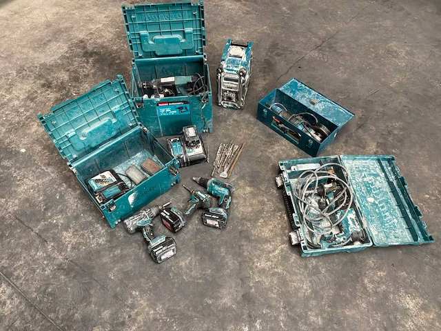 Makita gereedschapsset - afbeelding 1 van  7