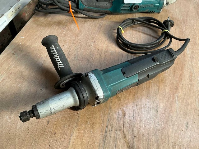 Makita haakse- en rechteslijpmachine - afbeelding 3 van  7