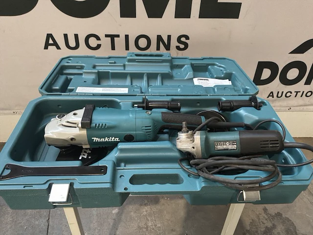 Makita haakse slijper (2x) - afbeelding 1 van  11