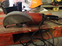 Makita haakse slijper - afbeelding 2 van  3