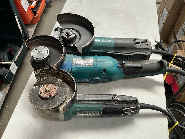 Makita haakse slijpmachine (3x) - afbeelding 1 van  5