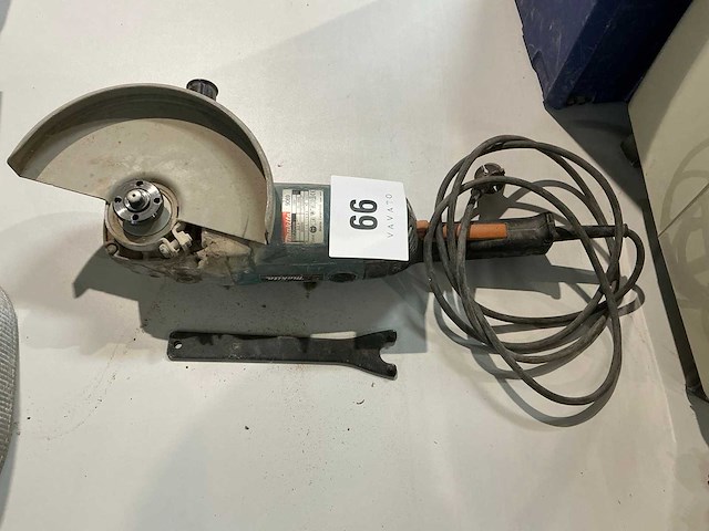 Makita haakse slijpmachine - afbeelding 1 van  4