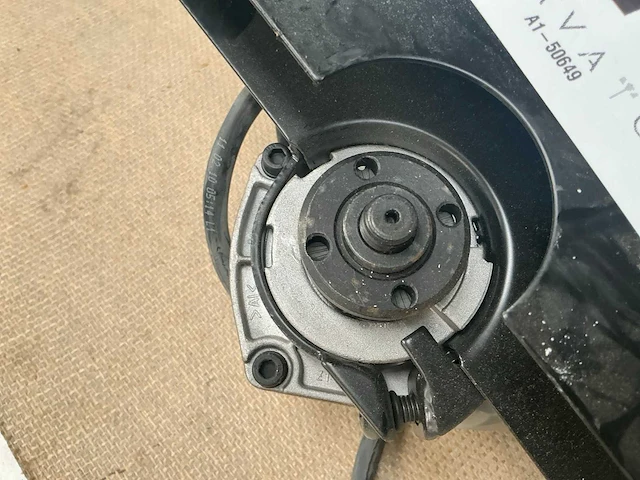 Makita haakse slijpmachine - afbeelding 3 van  4