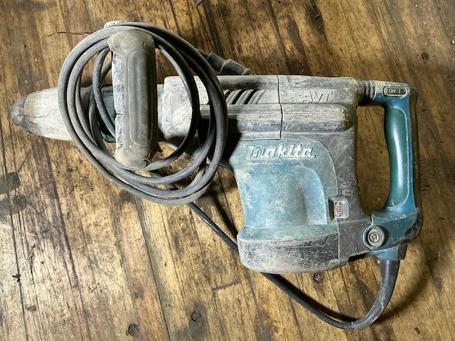 Makita hm1213c breekhamer - afbeelding 1 van  3