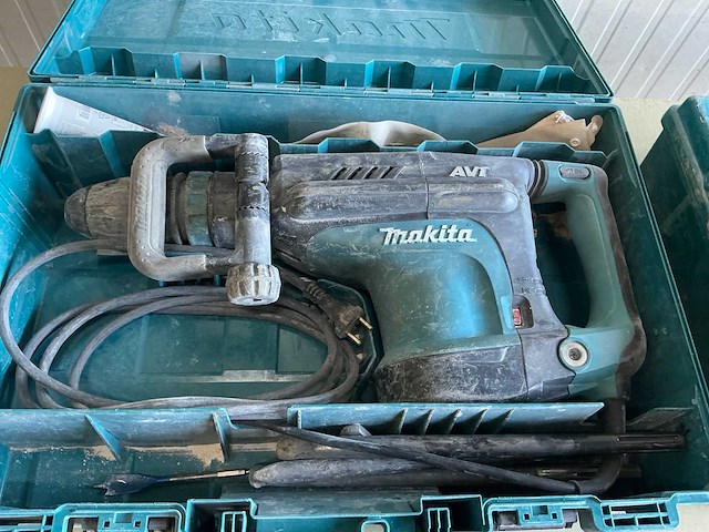 Makita hm1213c breekhamer - afbeelding 1 van  1