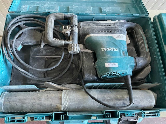 Makita hm1213c breekhamer - afbeelding 1 van  4